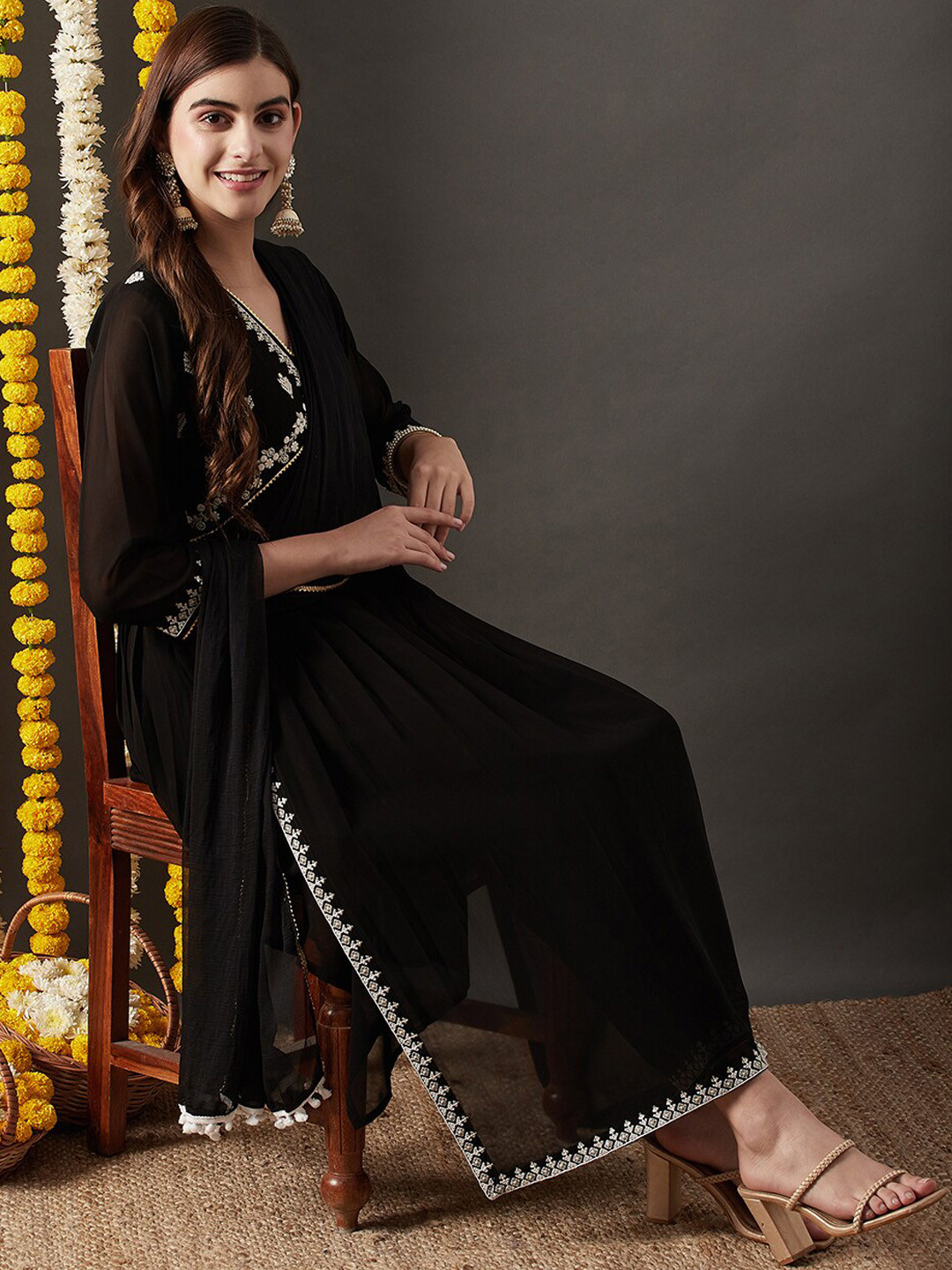 

KAVINDI Floral Embroidered Pleated Thread Work A-Line Kurta With Trousers & Dupatta, Black
