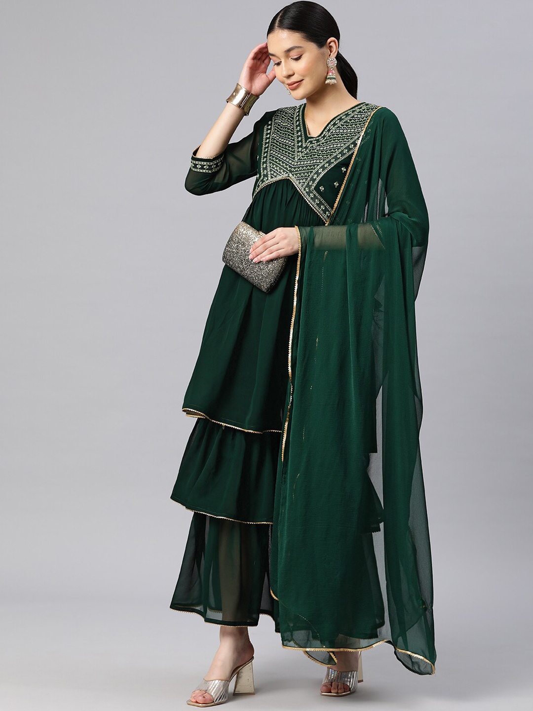 

KAVINDI Ethnic Motifs Embroidered Kurta With Sharara & Dupatta, Green