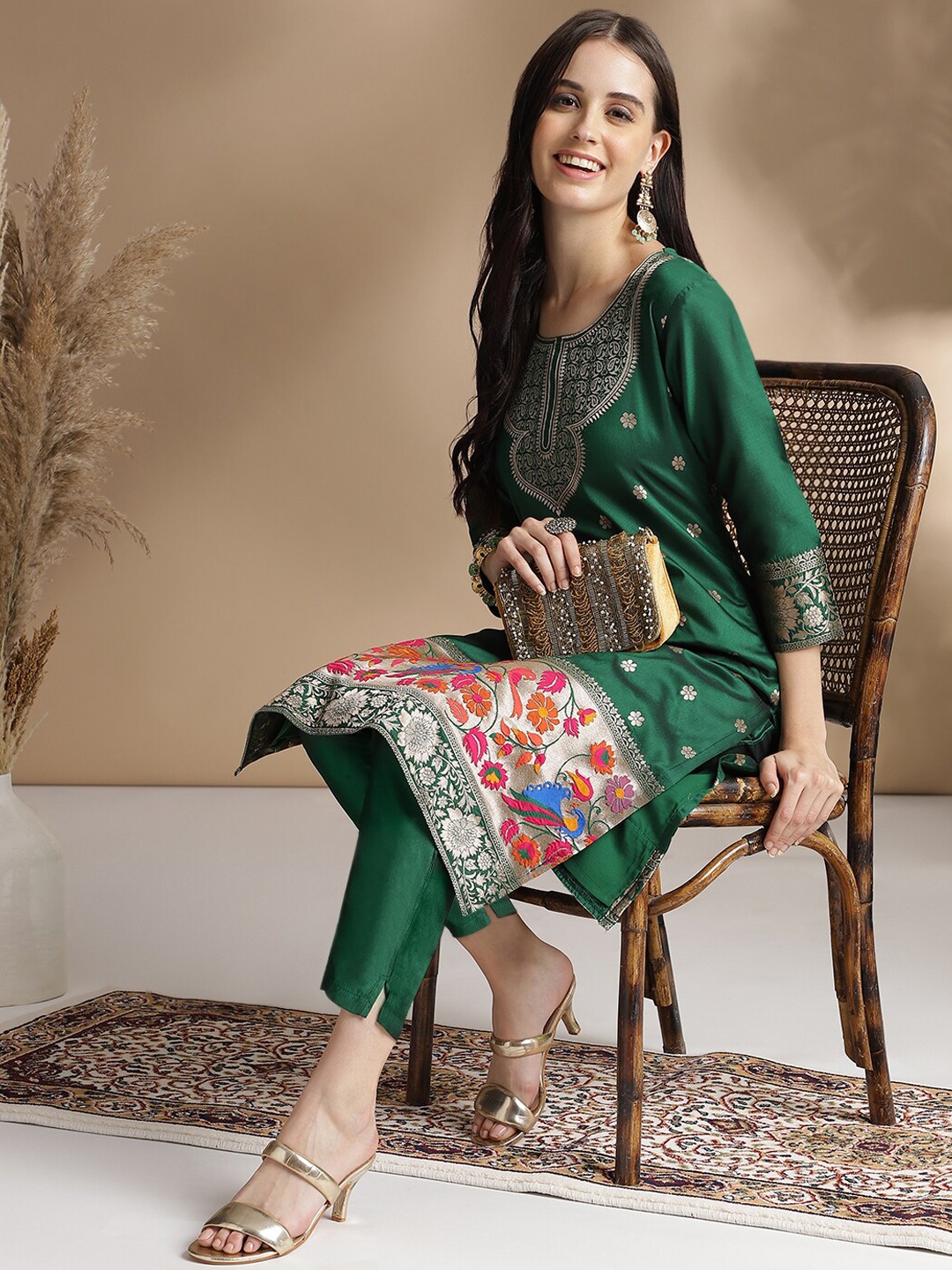 

KAVINDI Ethnic Motifs Printed Kurta With Trouser, Green