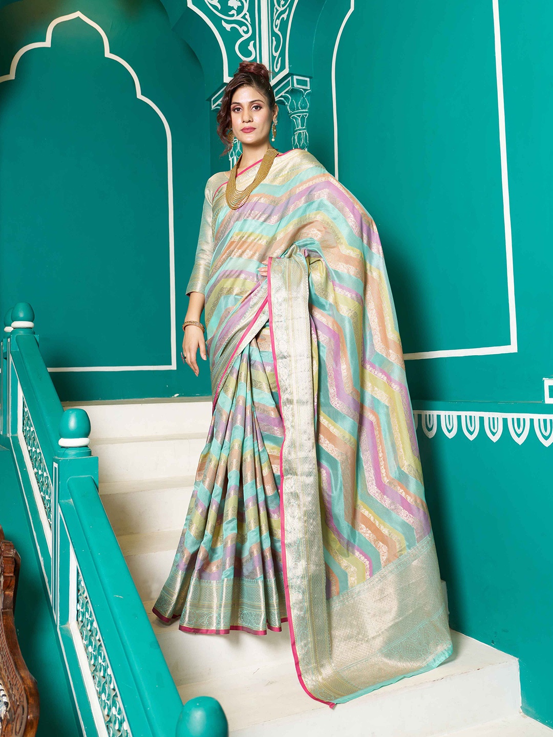 

SWORNOF Geometric Woven Design Zari Organza Saree, Turquoise blue