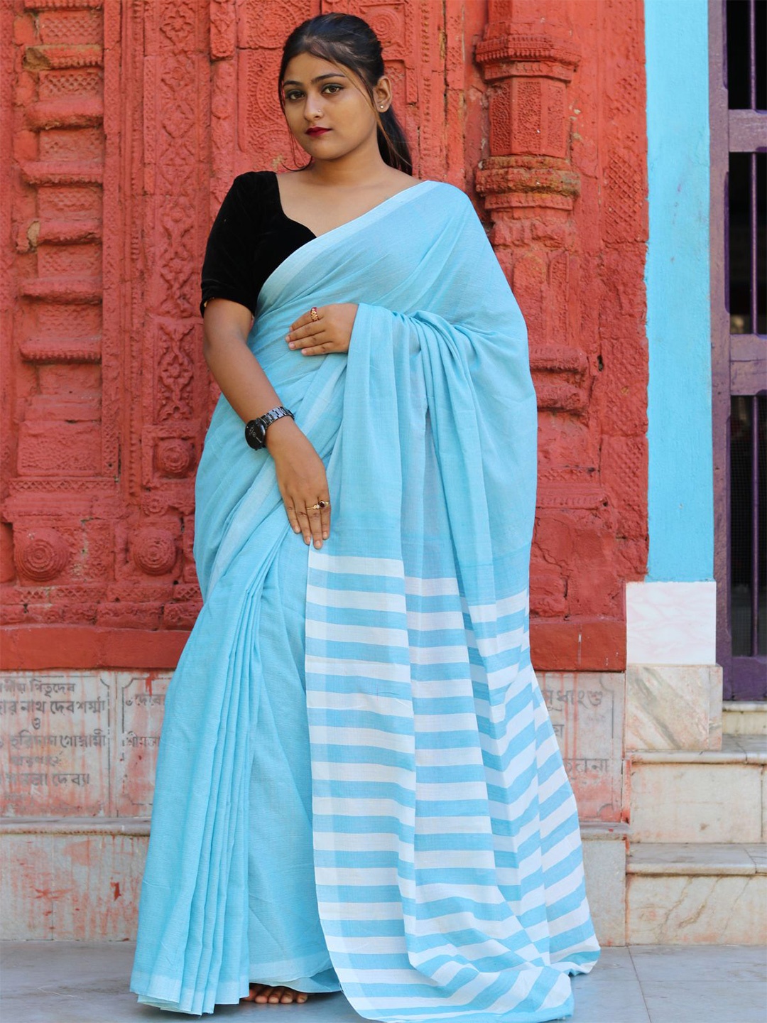 

ODETTE Cotton Blend Festive Saree, Blue