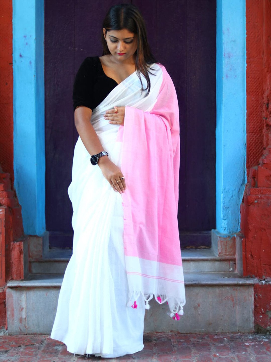 

ODETTE Cotton Blend Festive Saree, White