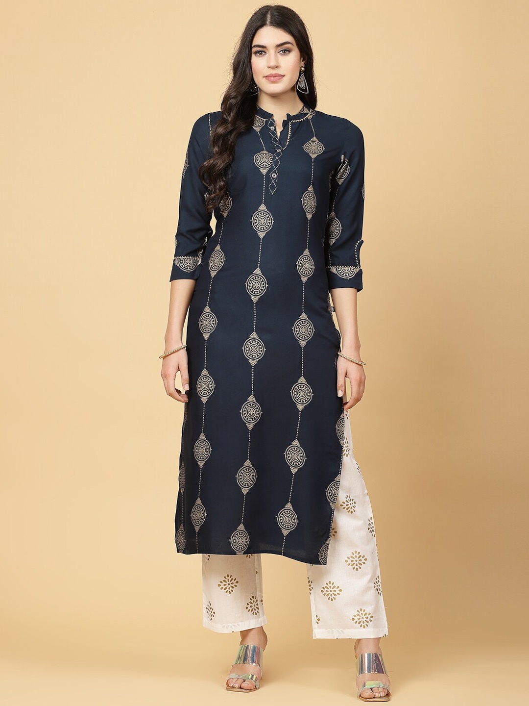 

Pistaa Ethnic Motifs Printed Mandarin Collar Regular Gotta Patti Kurta With Palazzo, Blue