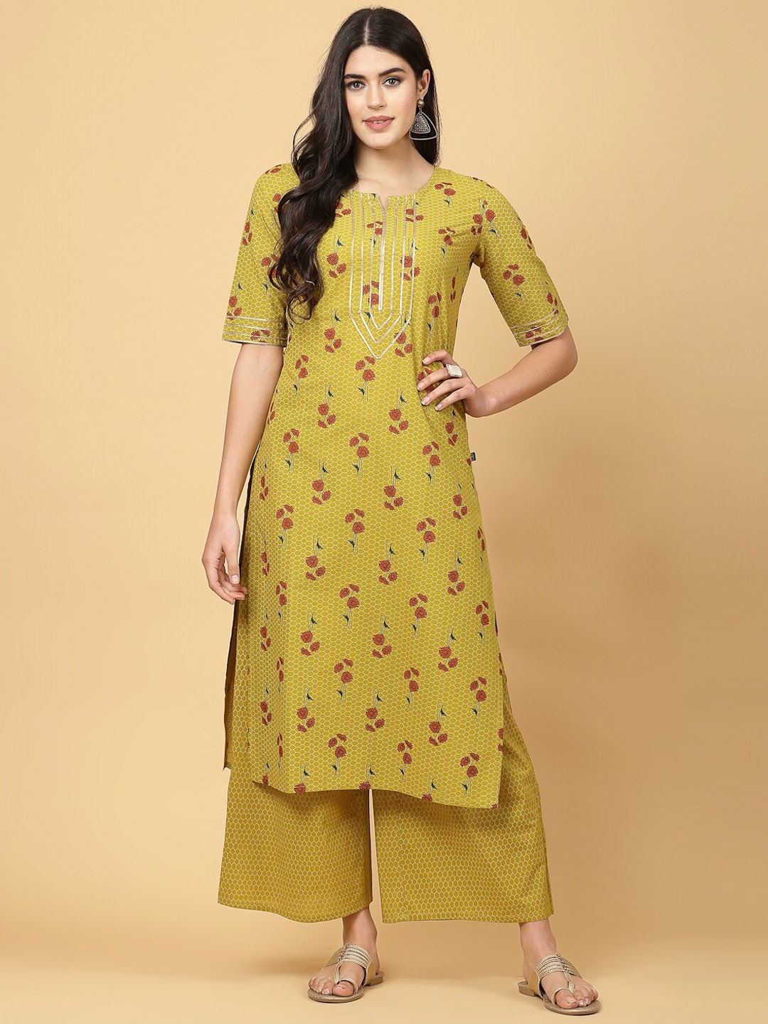 

Pistaa Floral Printed Regular Gotta Patti Pure Cotton Kurta With Palazzos, Yellow