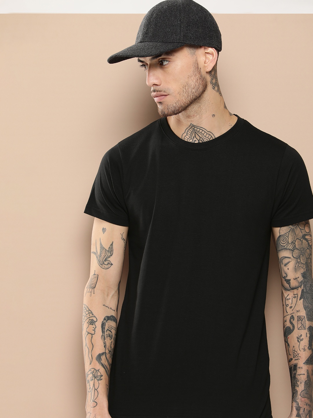 

Difference of Opinion Men Pure Cotton T-shirt, Black