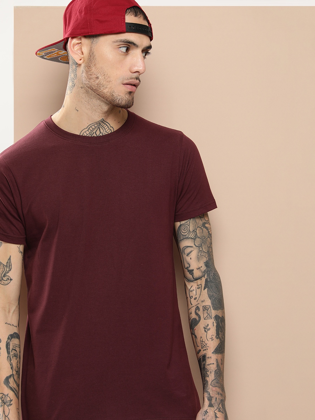 

Difference of Opinion Men Pure Cotton T-shirt, Burgundy
