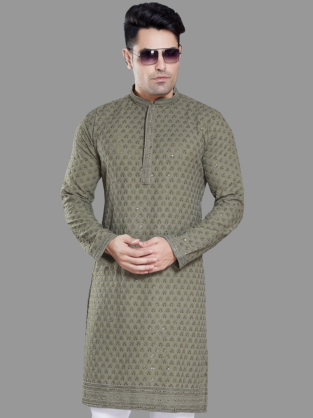 

Rani Saahiba Floral Embroidered Kurta, Olive
