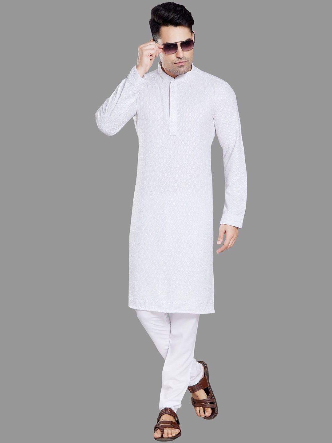

Rani Saahiba Men Thread Work Kurta, White