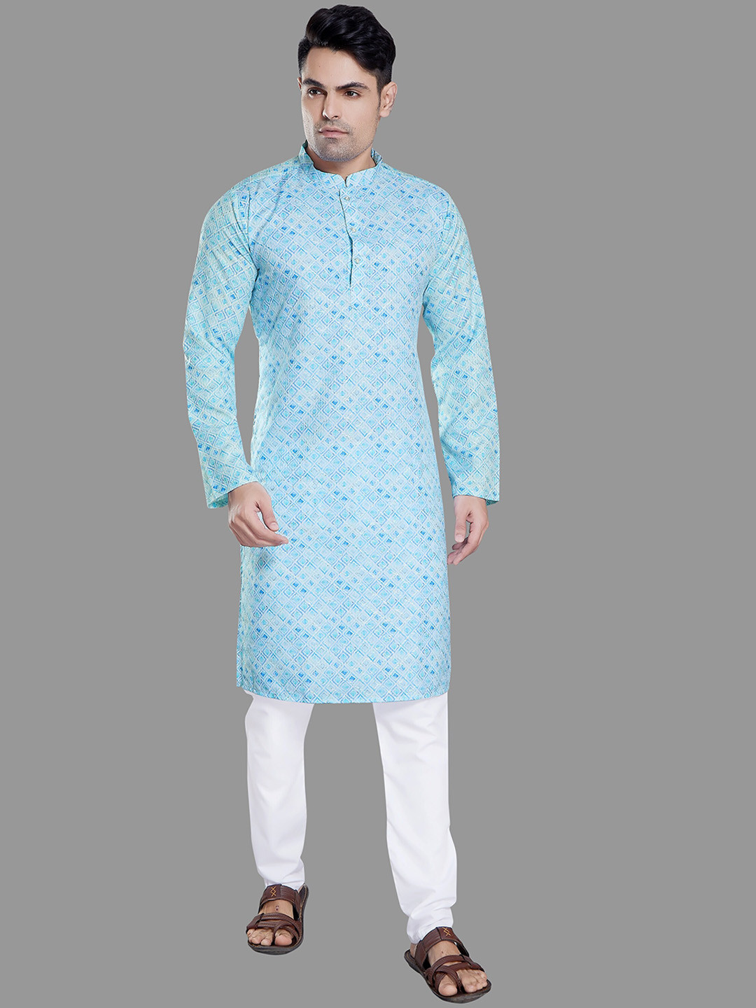 

Rani Saahiba Men Geometric Printed Thread Work Kurta, Blue