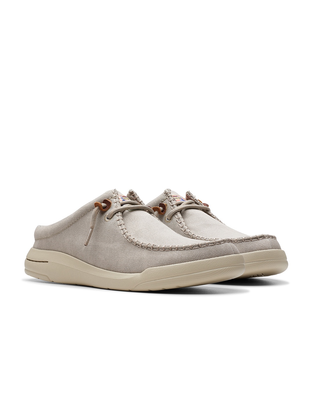 

Clarks Men Round Toe Mule Sneakers, Grey