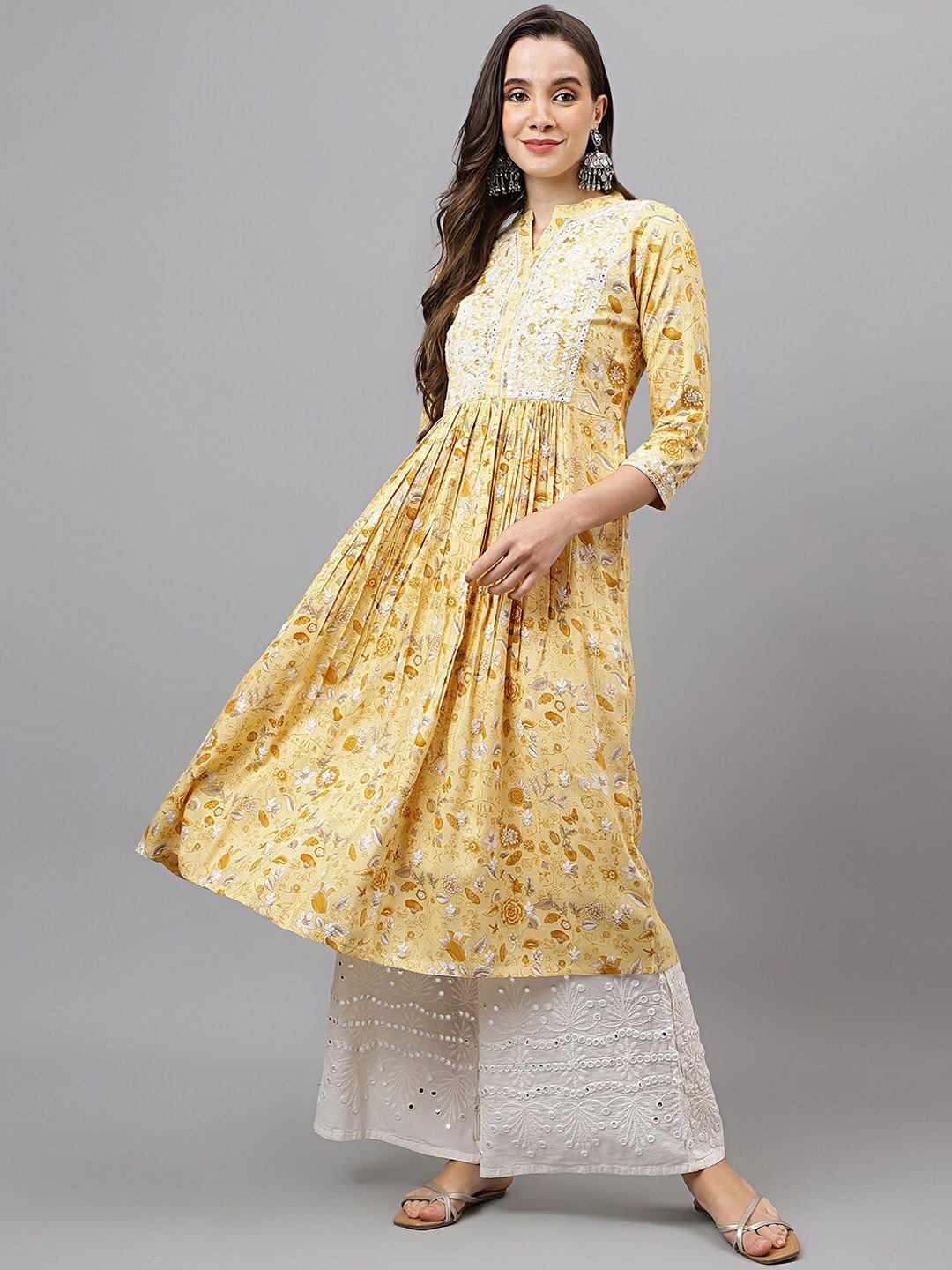 

RATAN Floral Printed Mandarin Collar Thread Work Anarkali Kurta, Yellow