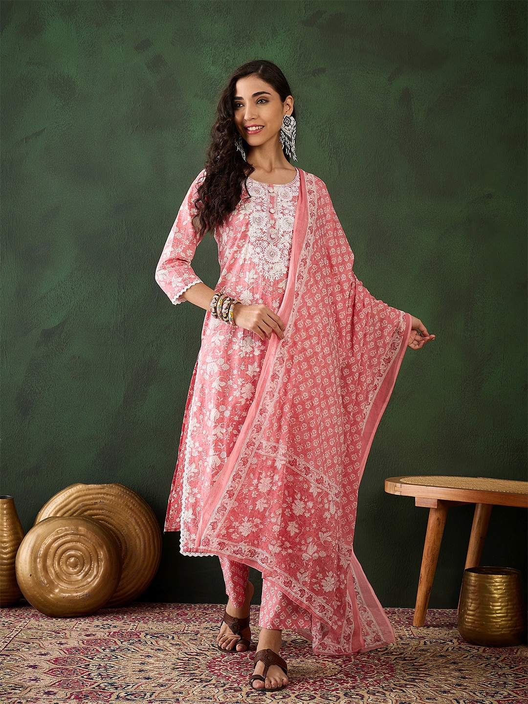 

Sangria Floral Printed Pure Cotton Round Neck Kurta With Trousers & Dupatta, Pink