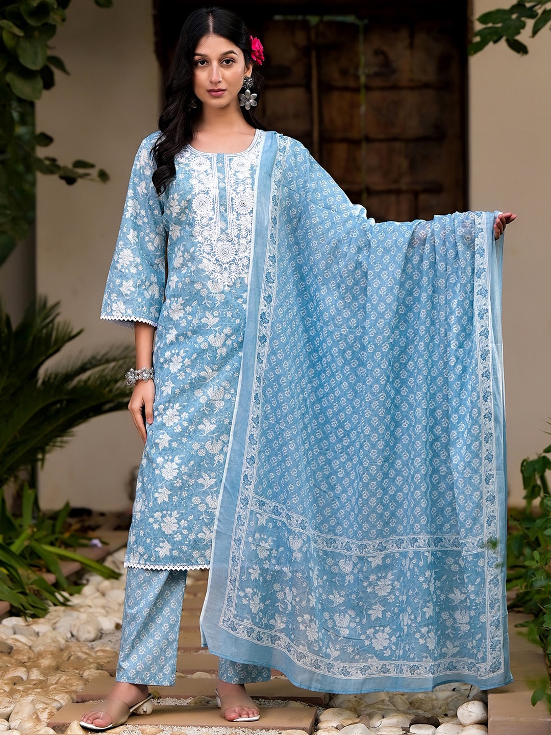 

Sangria Ethnic Motifs Printed Thread Work Pure Cotton Kurta with Trousers & Dupatta, Blue