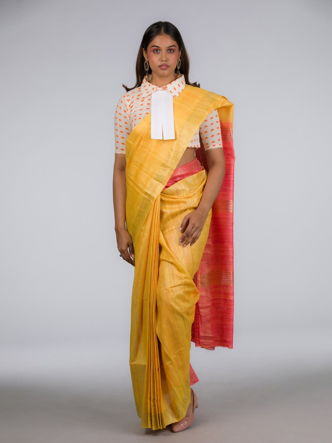 

Indyvarna Pure Silk Tussar Saree, Yellow
