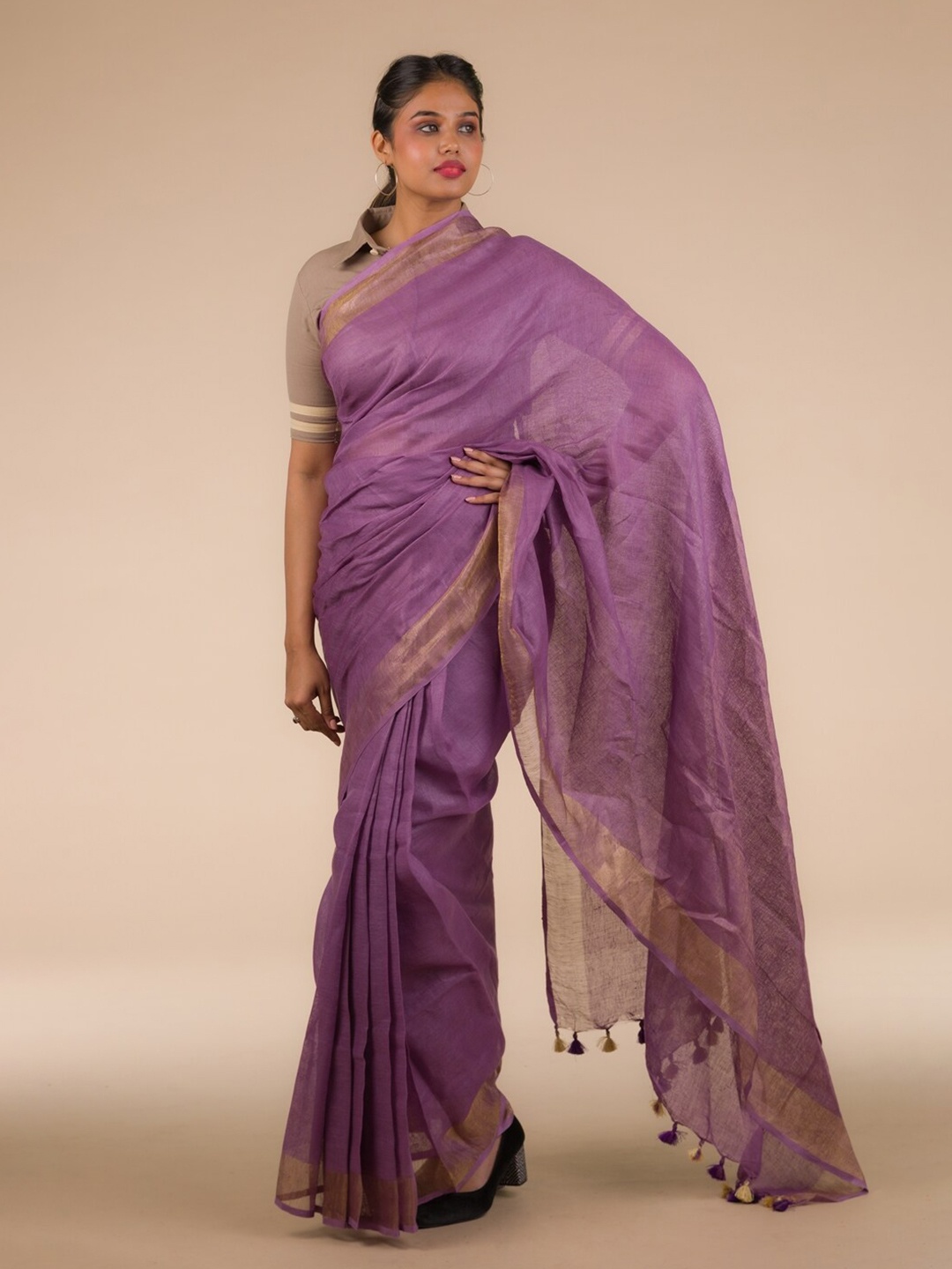 

Indyvarna Zari Pure Linen Saree, Purple