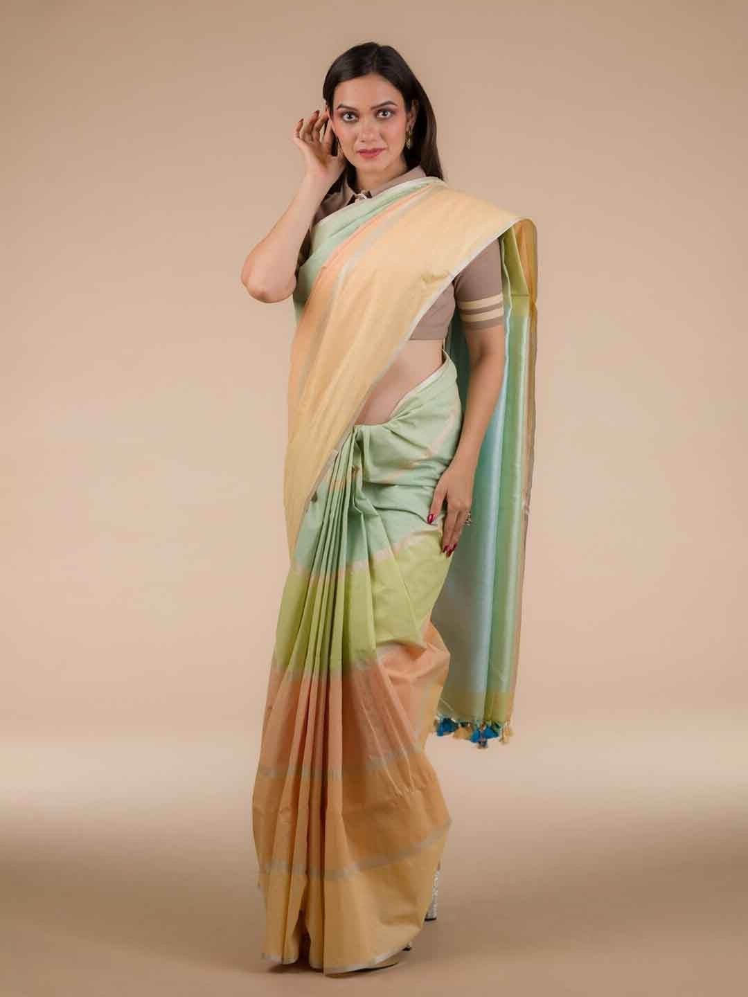 

Indyvarna Colourblocked Pure Cotton Baluchari Saree, Green