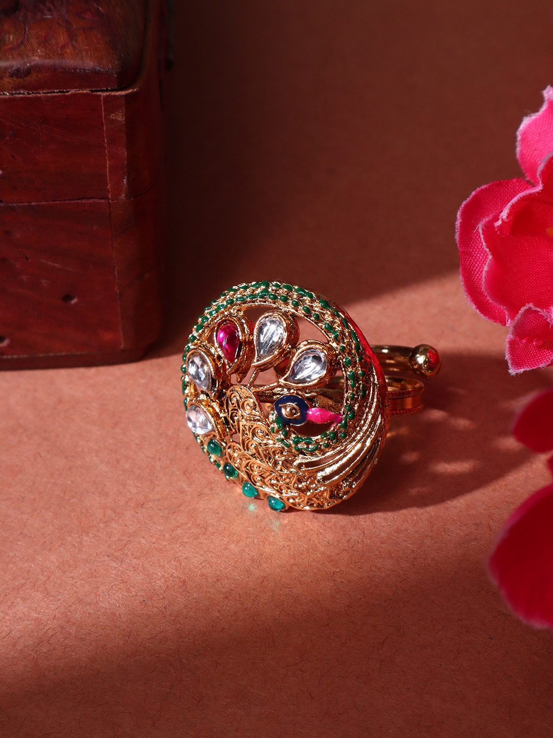 

AARSHVI Gold-Plated Kundan-Studded Finger Ring