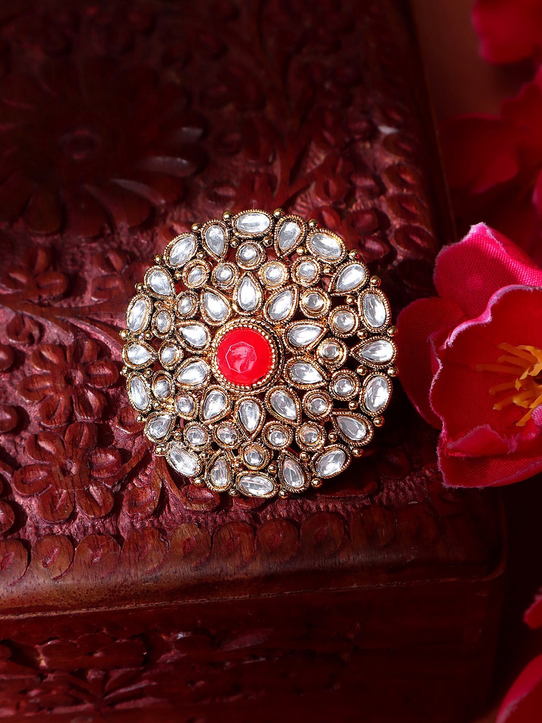 

AARSHVI Gold-Plated Kundan-Studded Finger Ring