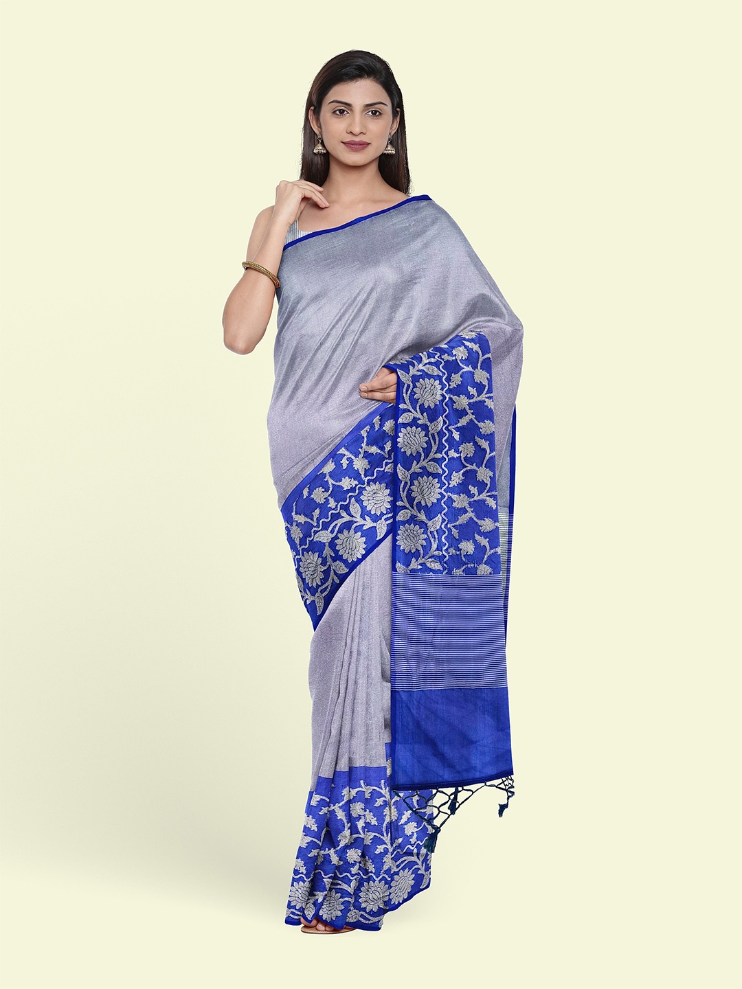 

Muskan Fashion Zari Tissue Banarasi Saree, Blue