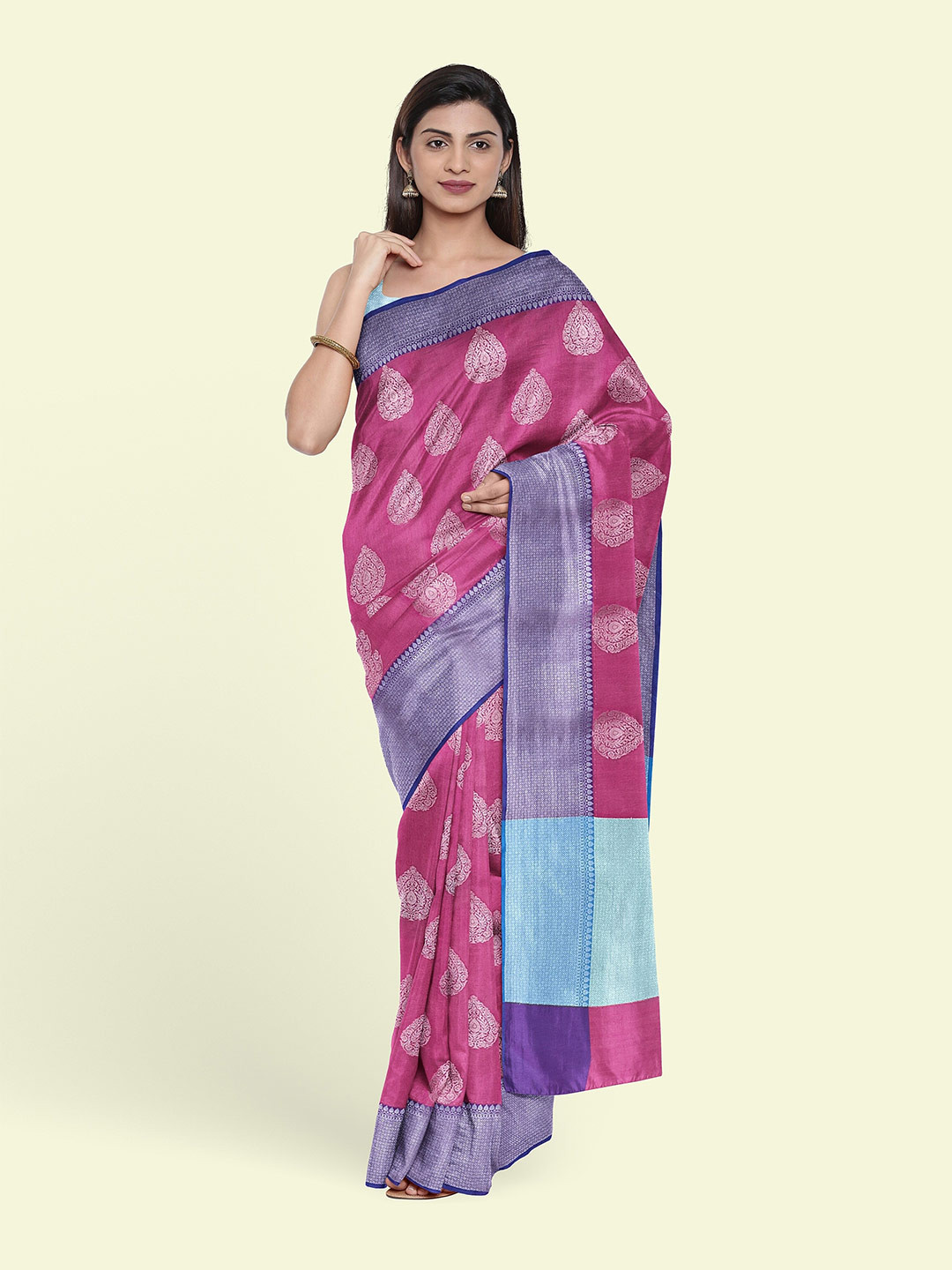 

Muskan Fashion Woven Design Zari Banarasi Saree, Pink