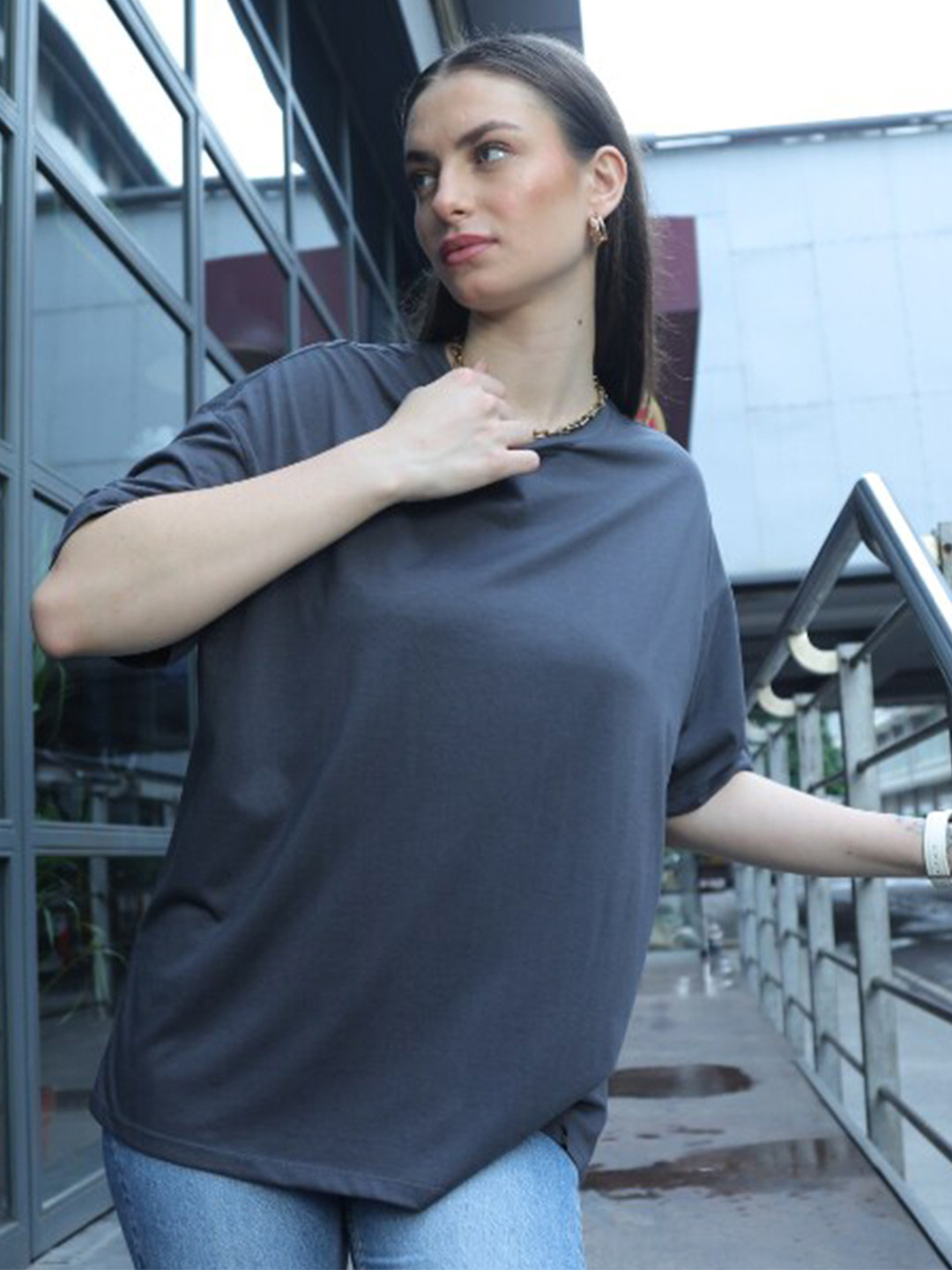 

TITTLI Round Neck Pure Cotton Oversized T-shirt, Grey