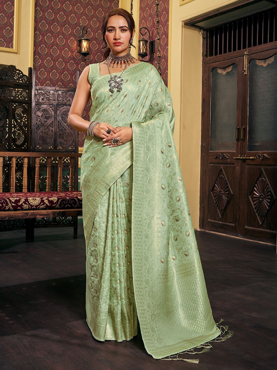 

koram design Ethnic Motifs Woven Design Zari Banarasi Saree, Green