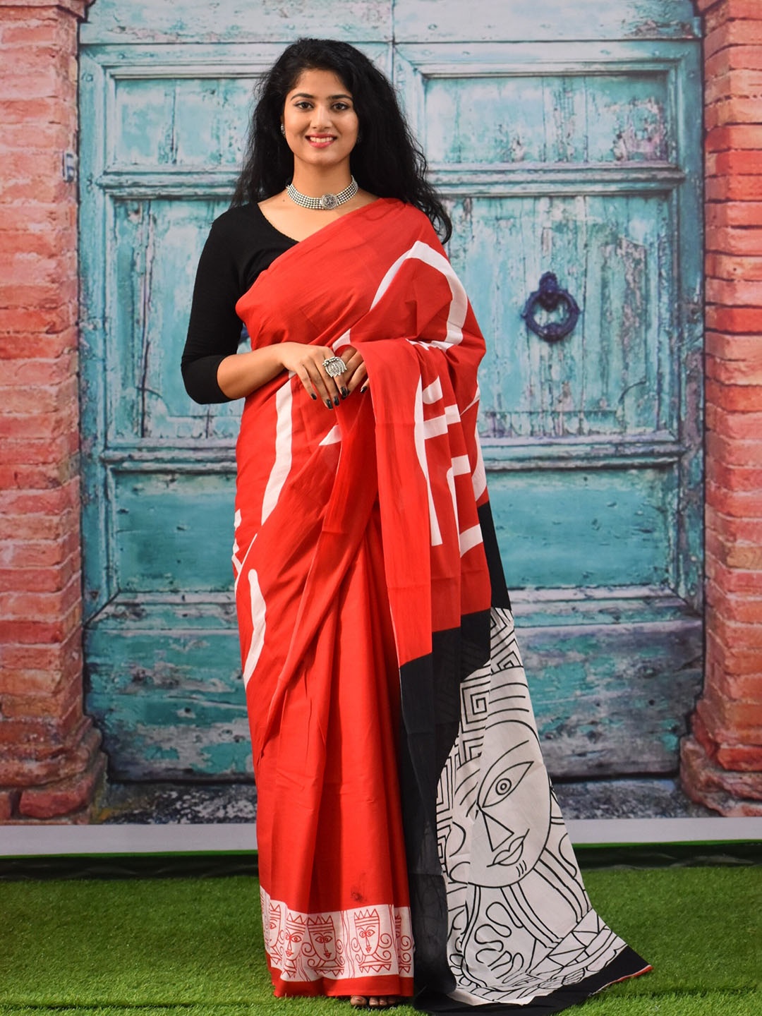

JALTHER Geometric Printed Mulmul Cotton Block Print Saree, Red