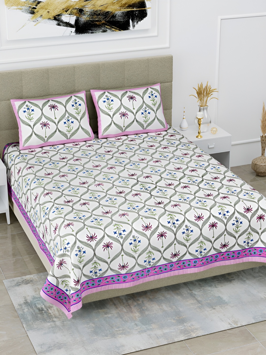 

POORAK Purple & White Floral 144 TC Pure Cotton King Bedsheet With 2 Pillow Covers