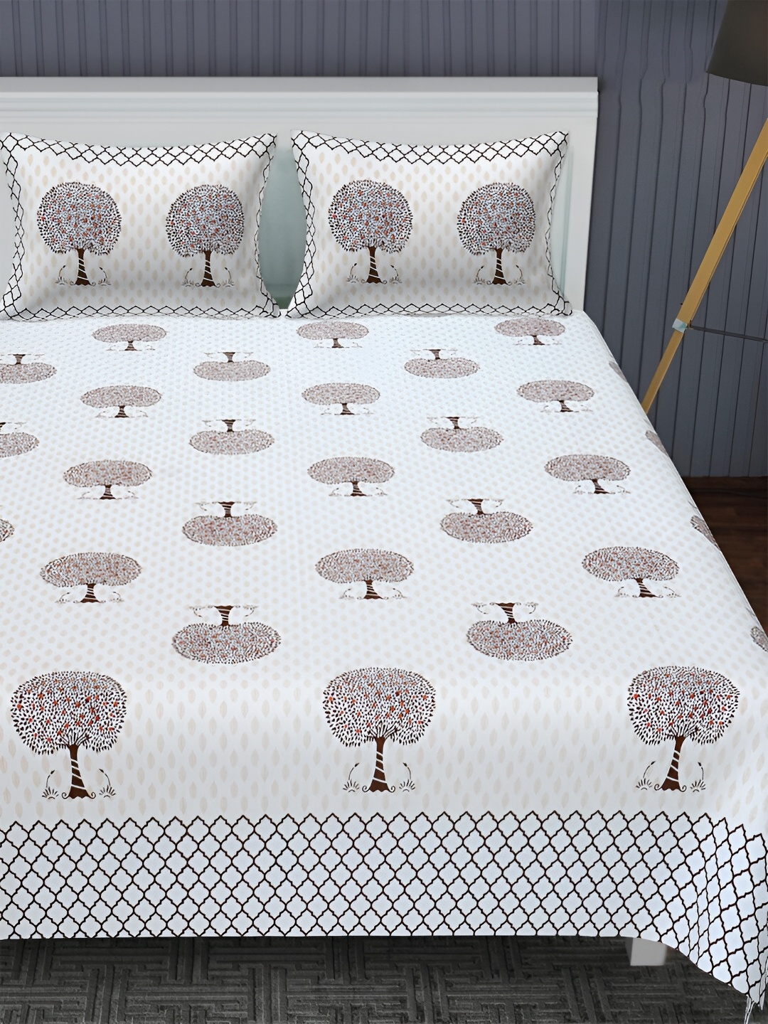 

POORAK Orange & White Ethnic Motifs Cotton 144 TC King Bedsheet with 2 Pillow Covers