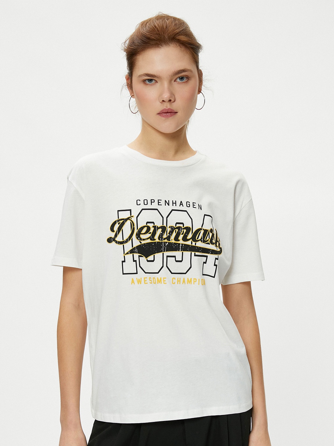 

Koton Typography Printed Drop-Shoulder Sleeves Pure Cotton T-shirt, White