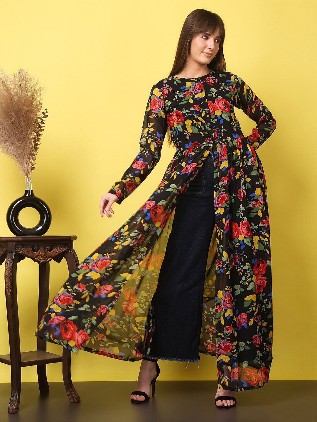 

Cation Floral Printed Georgette Tunics, Black
