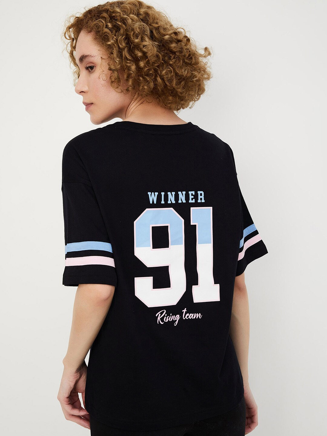 

max Typography Printed Drop Shoulder Sleeves Pure Cotton T-shirt, Black