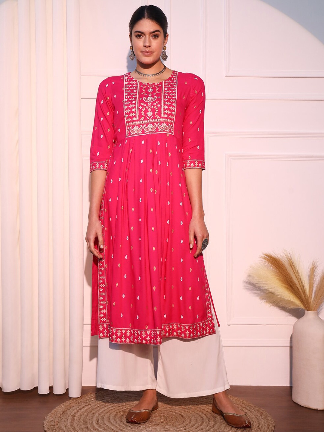 

KALINI Ethnic Motifs Printed A-Line Kurta, Pink