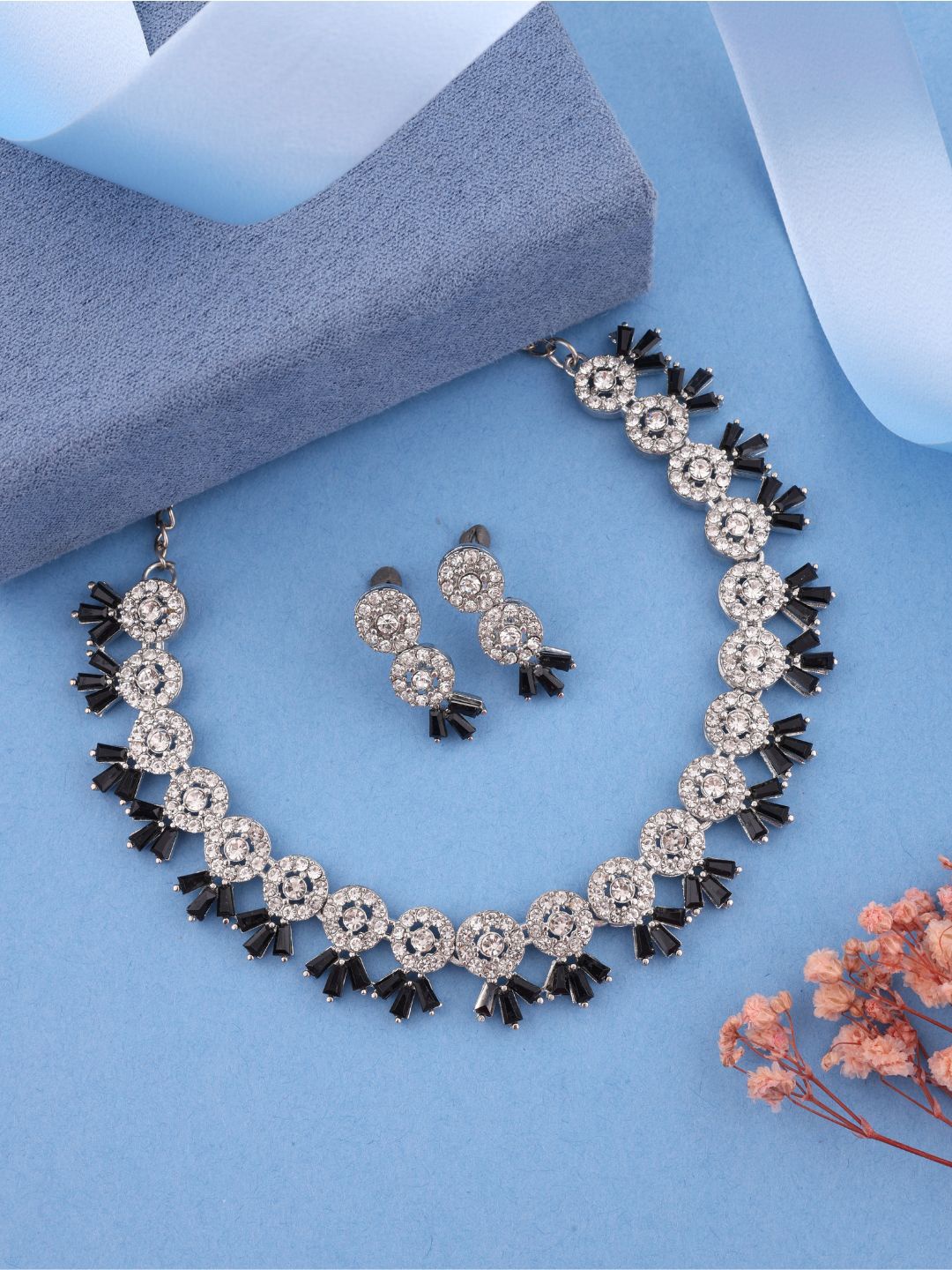 

Anouk Black Stone-Studded Jewellery Set, Silver