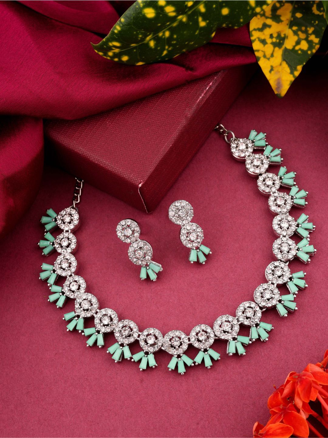 

Anouk Green Stone-Studded Jewellery Set