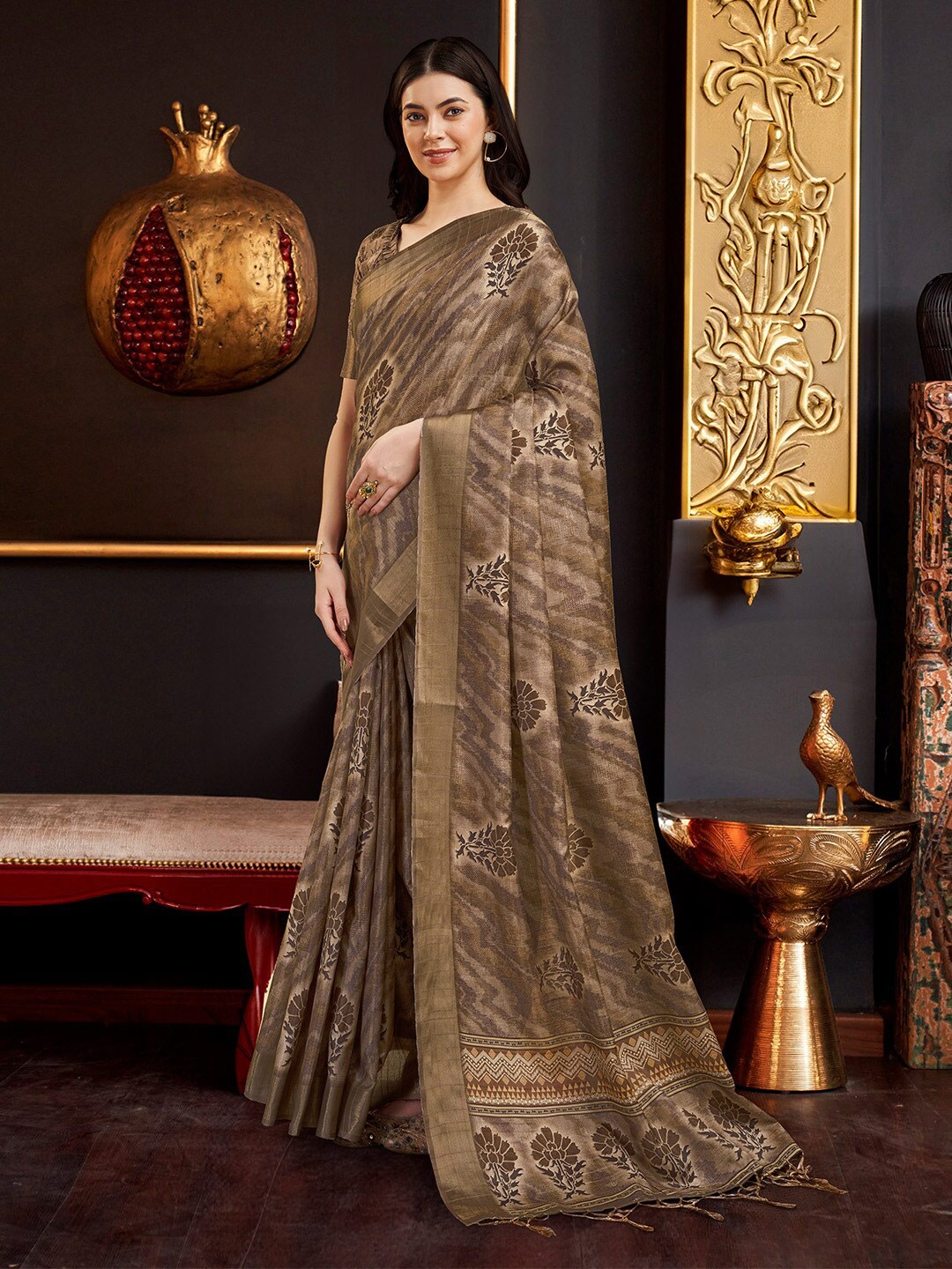 

Ishin Floral Printed Zari Saree, Brown