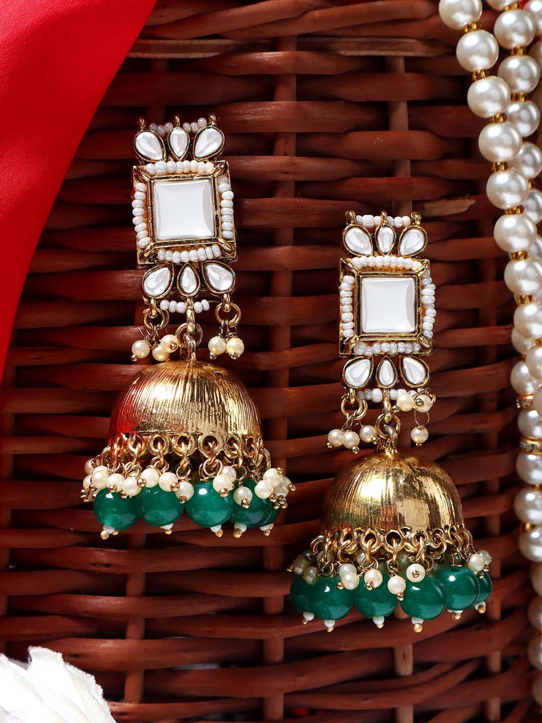 

AARSHVI Gold-Plated Kundan Studded Contemporary Jhumkas