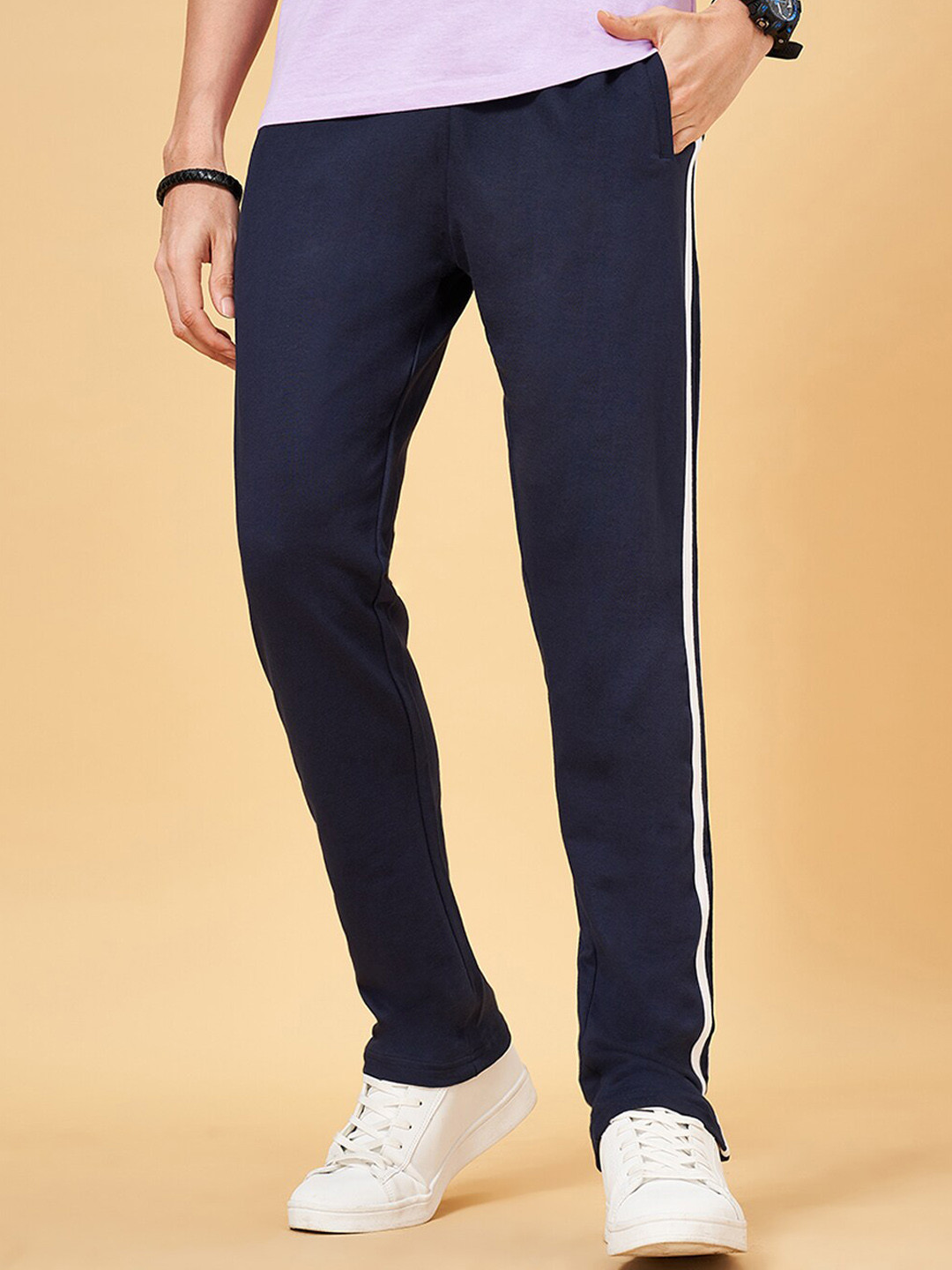 

YU by Pantaloons Men Mid-Rise Pure Cotton Track Pants, Navy blue