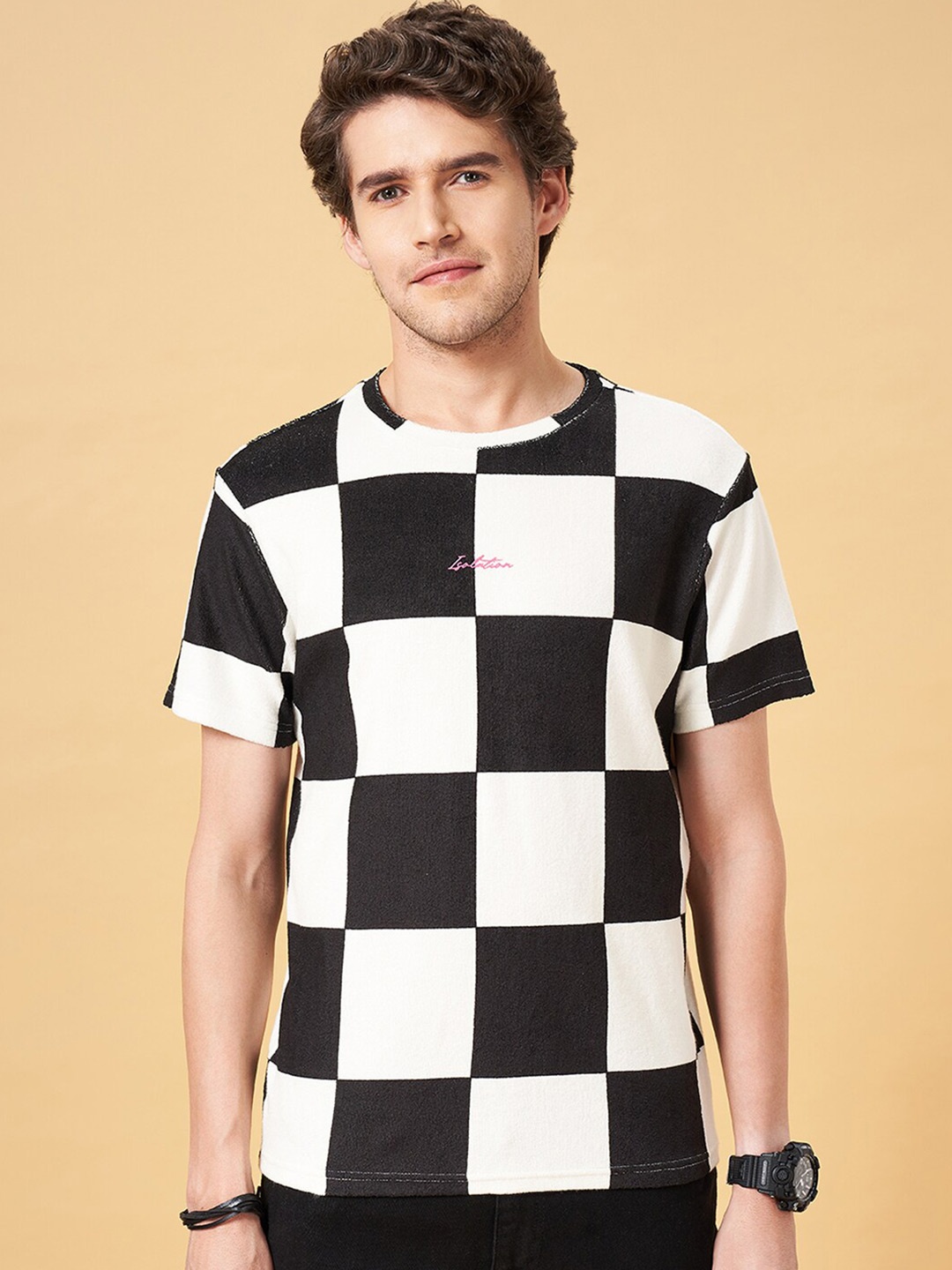 

People Black & White Checked Slim Fit Cotton T-Shirt