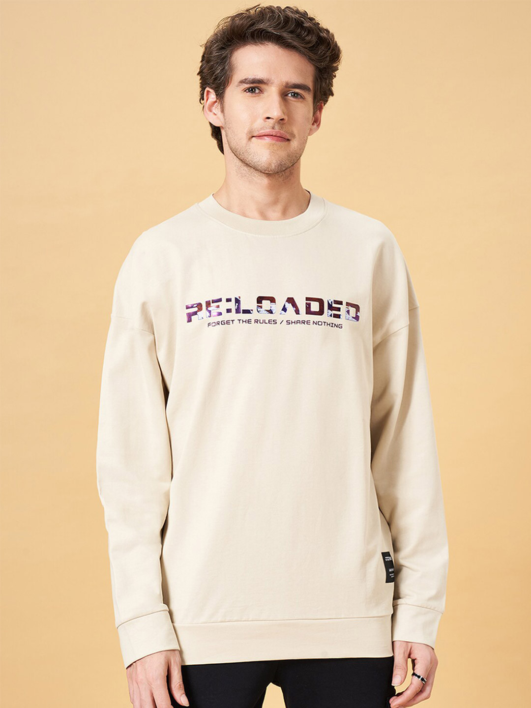 

Street 808 by Pantaloons Typography Printed Drop Shoulder Sleeves T-Shirt, Cream