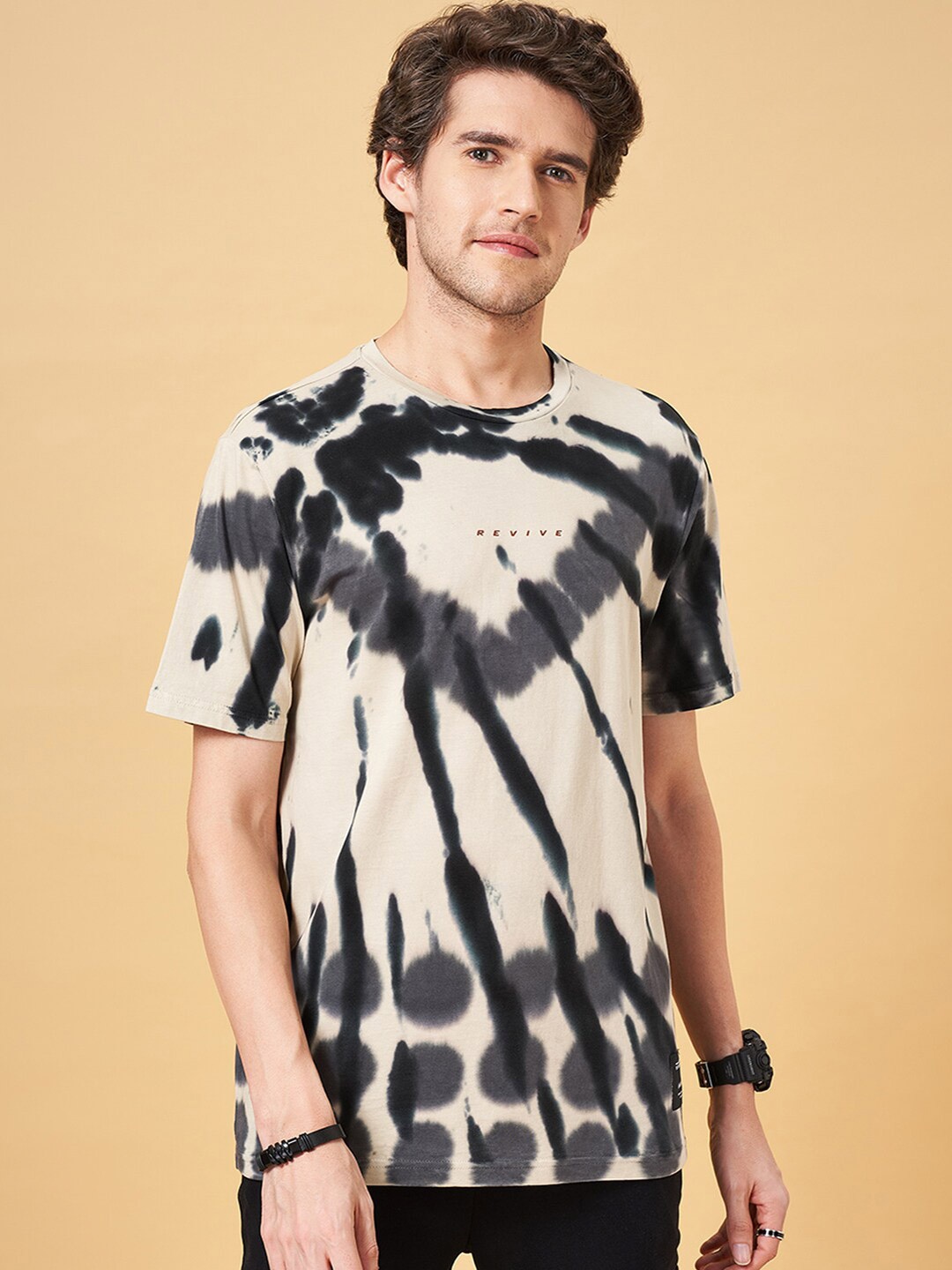 

Street 808 by Pantaloons Tie & Dye Cotton T-Shirt, Cream