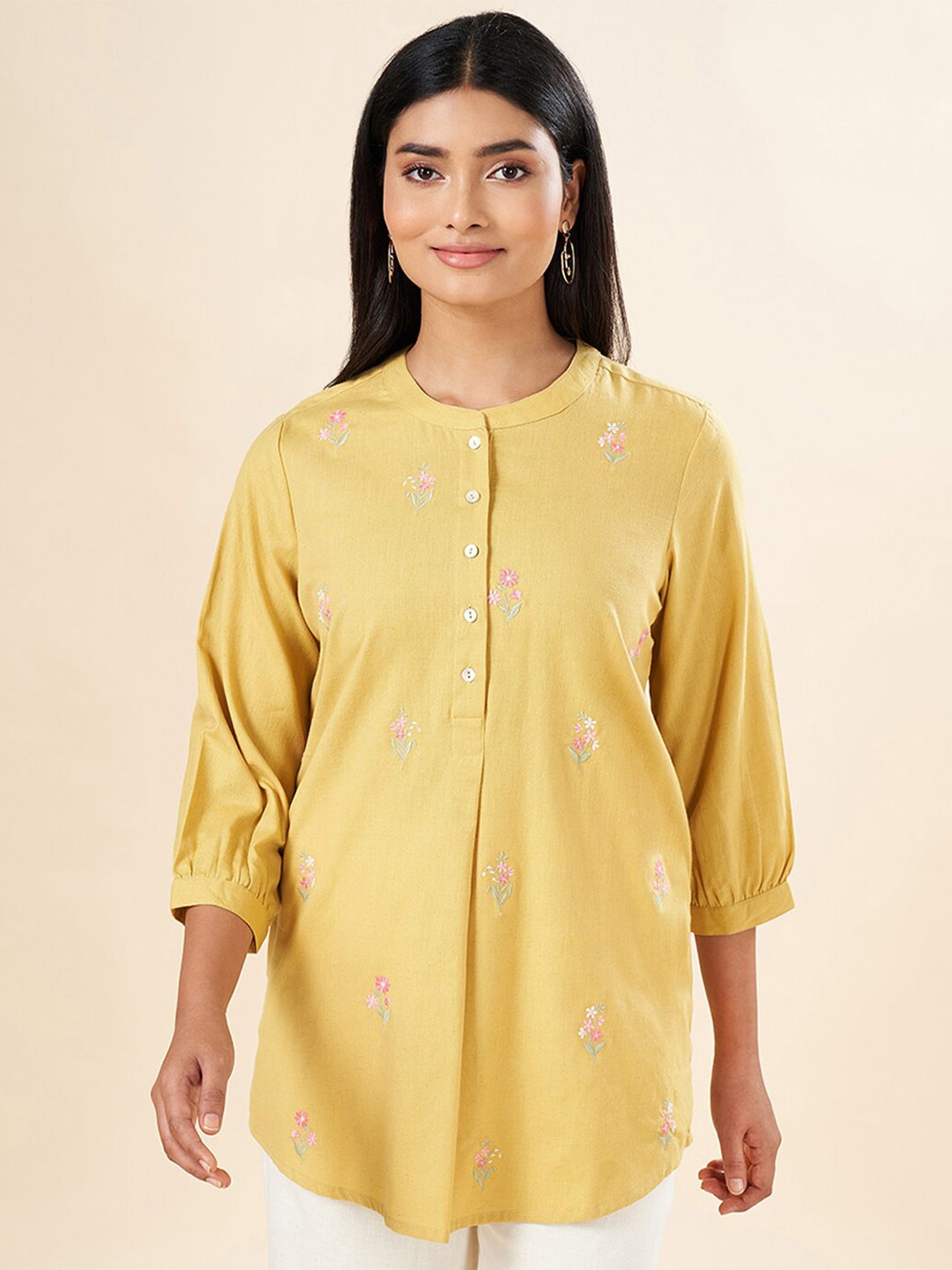 

AKKRITI BY PANTALOONS Floral Embroidered Mandarin Collar Cotton Tunic, Yellow