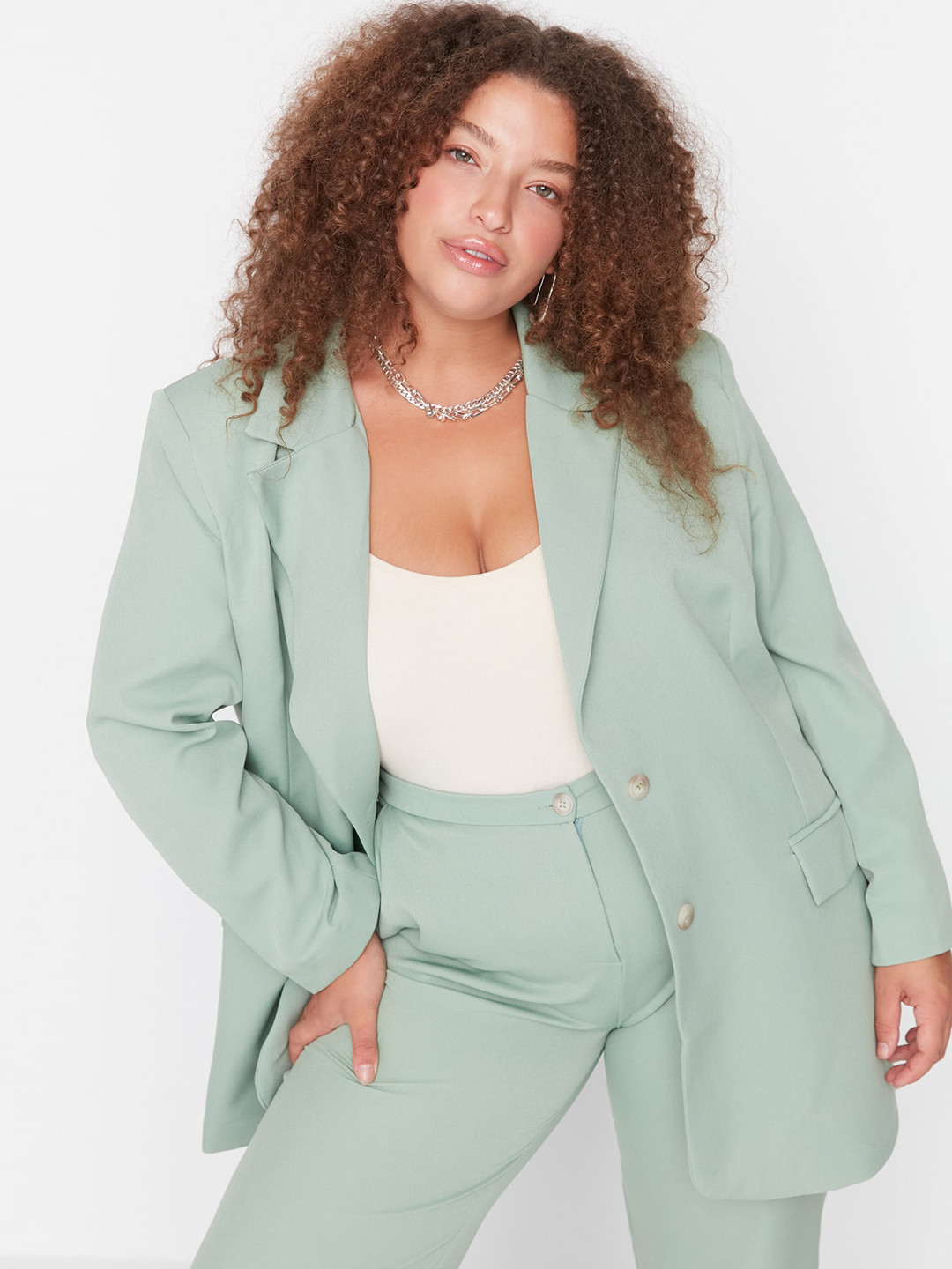 

Trendyol Notched Lapel Collar Single-Breasted Formal Blazer, Green