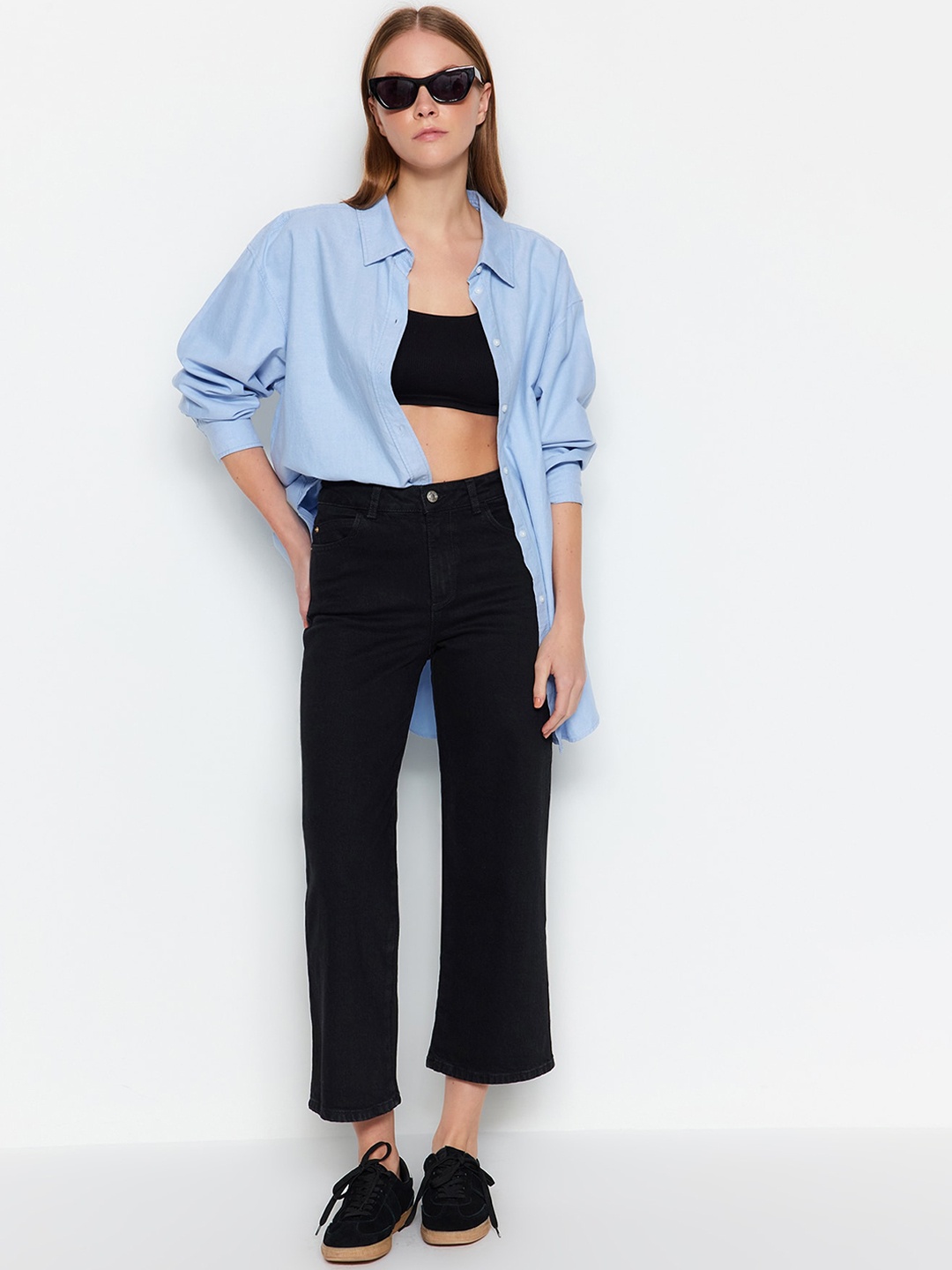 

Trendyol Women Clean Look Jeans, Black