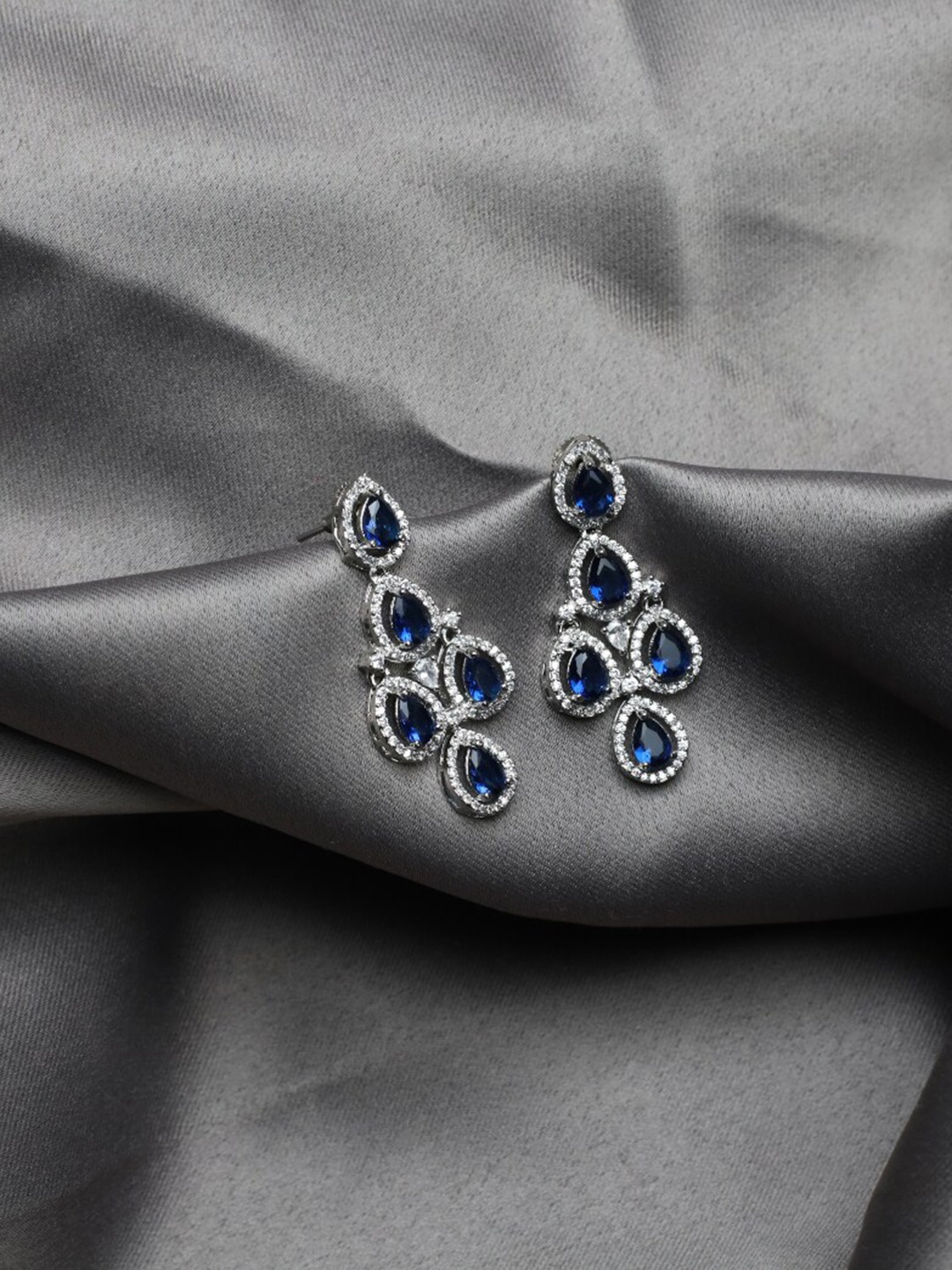

Maansh 92.6 Sterling Silver Silver-Plated American Diamond Studded Drop Earrings