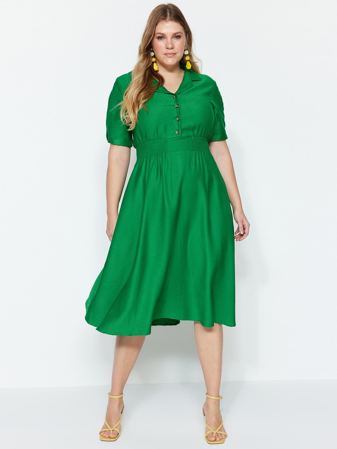 

Trendyol Plus Size Shirt Collar Short Sleeves Gathered Fit & Flare Midi Dress, Green