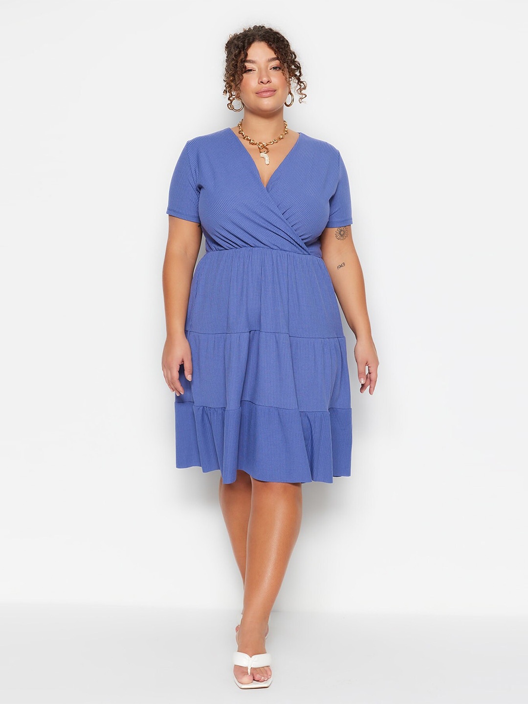 

Trendyol Plus Size Ribbed V-Neck Tiered Detail Fit & Flare Dress, Blue