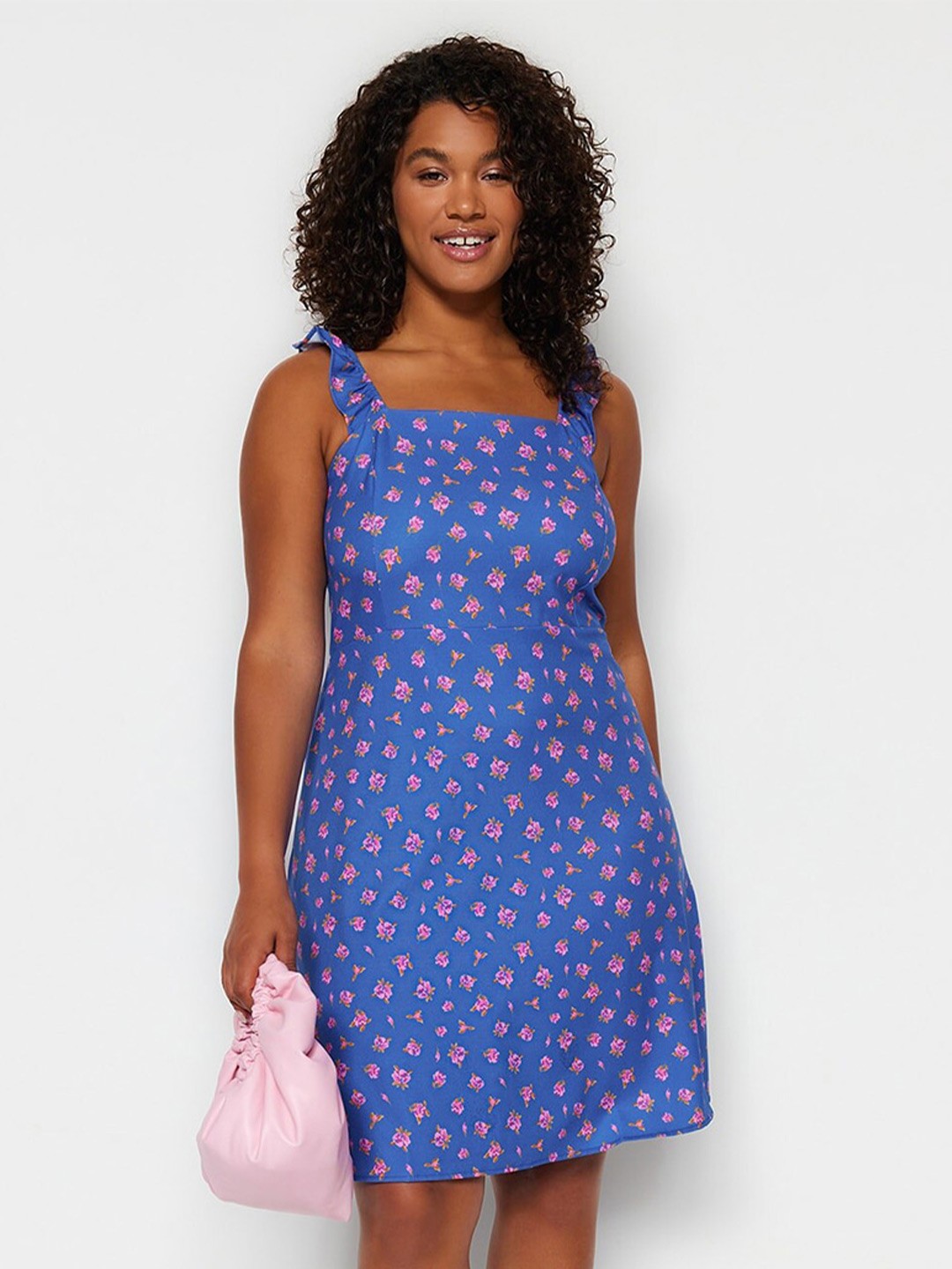 

Trendyol Plus Size Floral Printed Sheath Dress, Blue