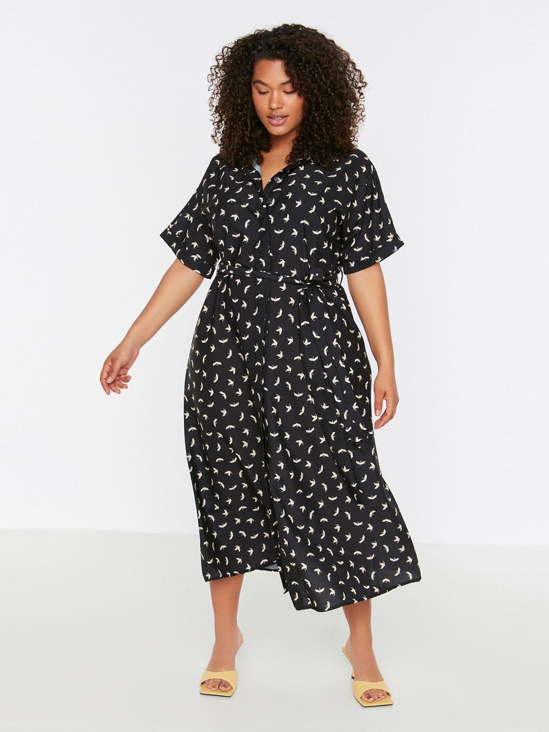 

Trendyol Plus Size Conversational Printed Shirt Midi Dress, Black