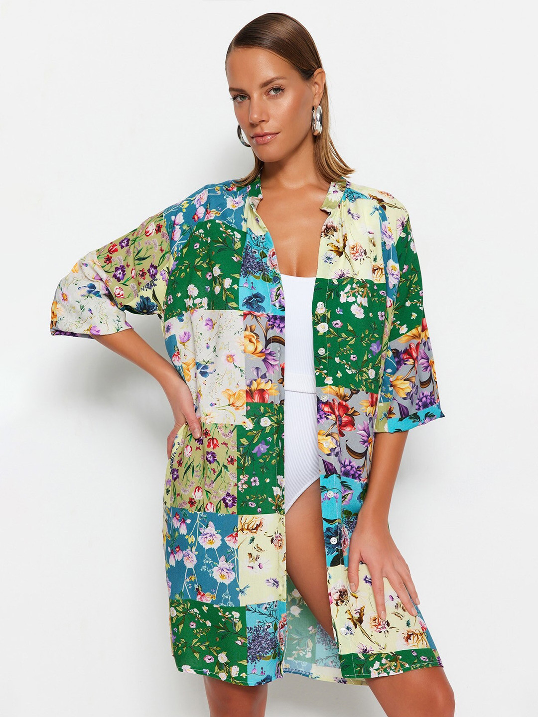 

Trendyol Abstract Printed Mandarin Collar Swimwear Cover up Top, Green